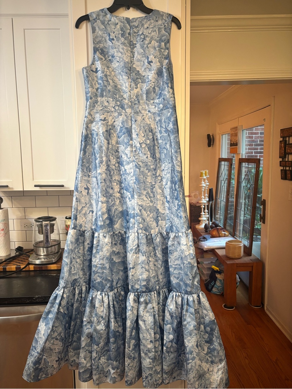 new Sachin and Babi Rori v neck mikado tiered gown in hydrangea blooms blue - Picture 8 of 9